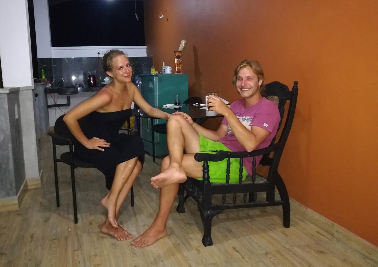 Senarathna Guest House Уелигама Екстериор снимка